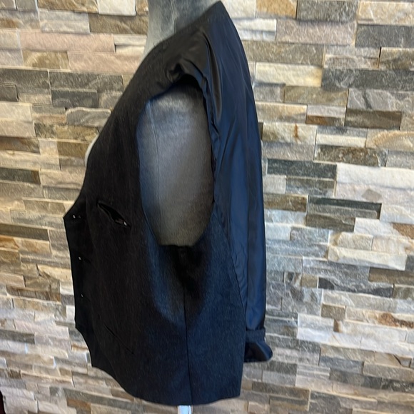 Sovereign Code Black Jacket - Picture 5 of 9